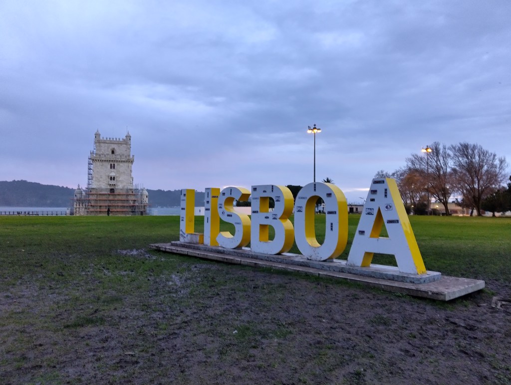Lisboa sign in Bellem